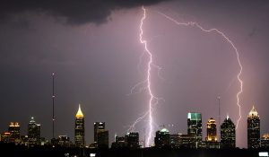 Atlanta durante una tormenta. Author: David Selby